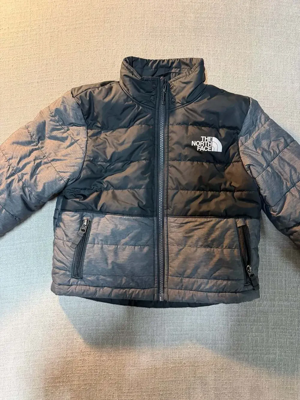 The North Face Boys Reversible Mount Chimborazo Jacket Size XS 6 Black Gray Flee